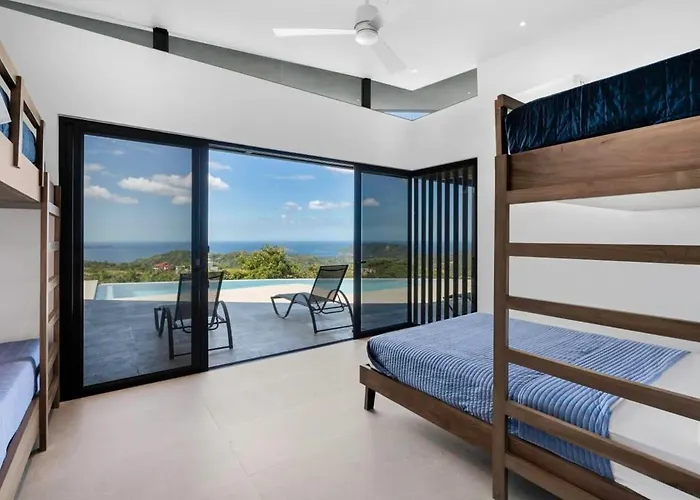Сasa de vacaciones Luxurious Ultramodern With Private Suites, Infinity Pool, And Sweeping Ocean And Mountain Views Potrero (Guanacaste)