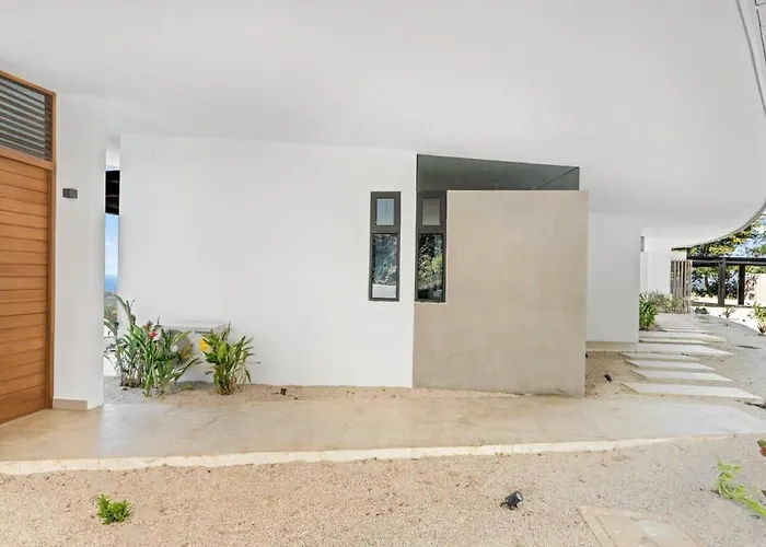 Luxurious Ultramodern With Private Suites, Infinity Pool, And Sweeping Ocean And Mountain Views * Potrero (Guanacaste)