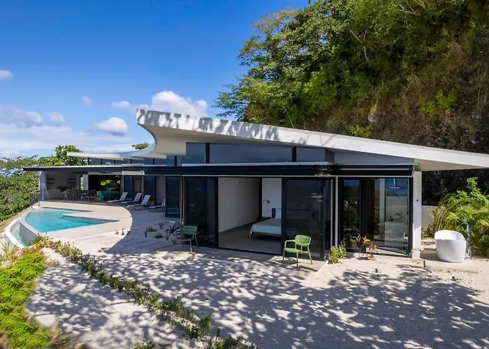 Luxurious Ultramodern With Private Suites, Infinity Pool, And Sweeping Ocean And Mountain Views * Potrero (Guanacaste)