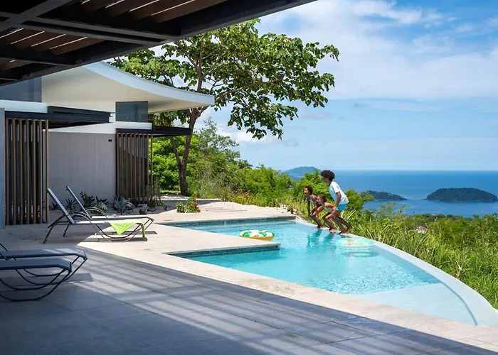 Сasa de vacaciones Luxurious Ultramodern With Private Suites, Infinity Pool, And Sweeping Ocean And Mountain Views Potrero (Guanacaste)