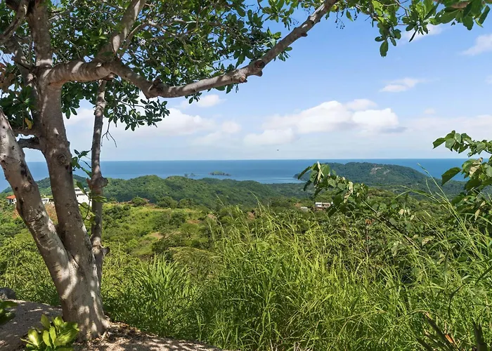 Luxurious Ultramodern With Private Suites, Infinity Pool, And Sweeping Ocean And Mountain Views * Potrero (Guanacaste)